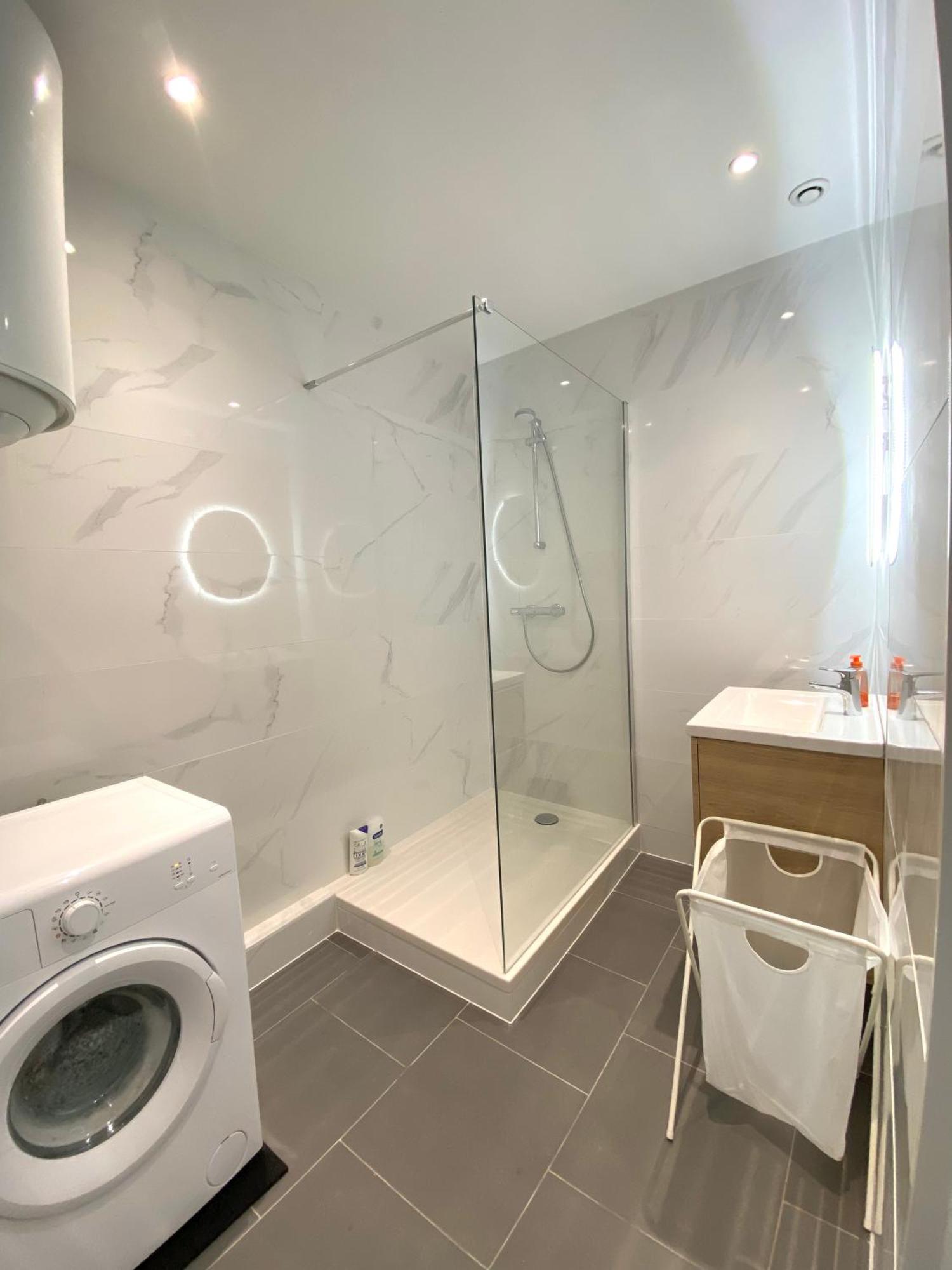 Magnifique T2 40M2 Lumineux, Moderne Et Renove Avec Fibre Apartman Belfort Kültér fotó